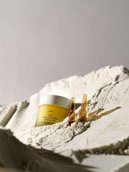 Paté exfoliante Físico  Renovador